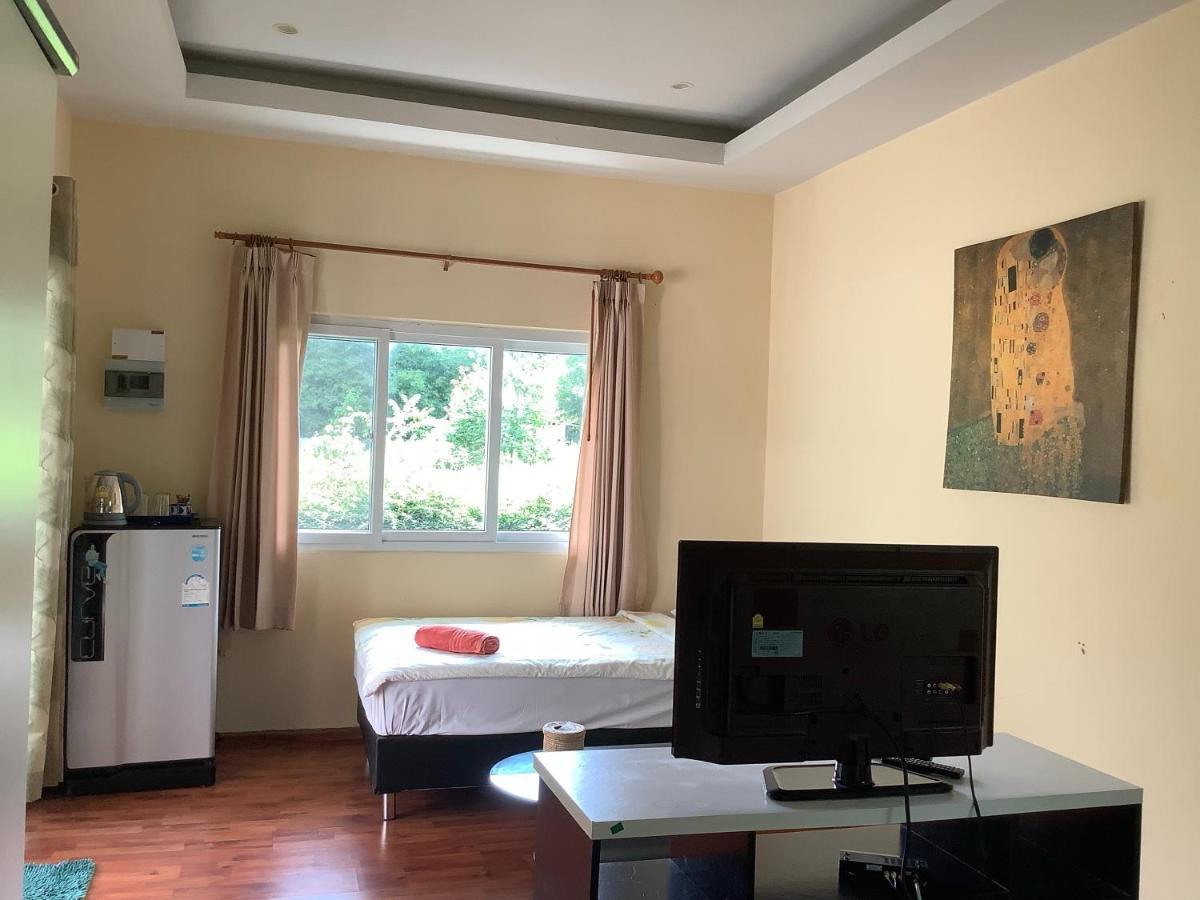 Khanom Garden Suite Exterior photo